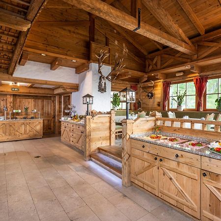 Gasthof Kleefeld ストローブル エクステリア 写真