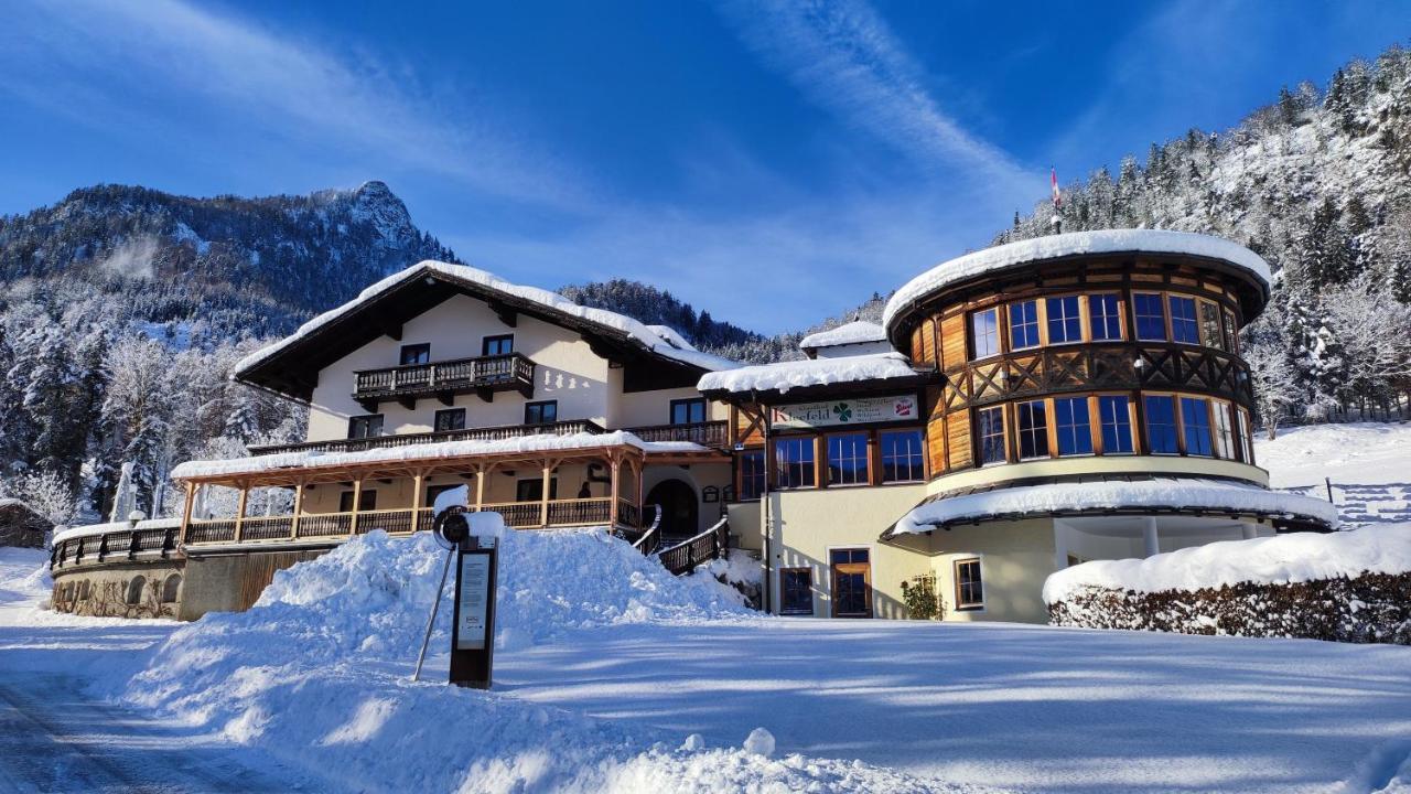 Gasthof Kleefeld ストローブル エクステリア 写真